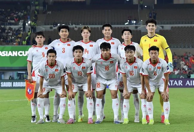 Quy tắc trò chơi và đặt cược công bằng tại 77 ball nổ hũ